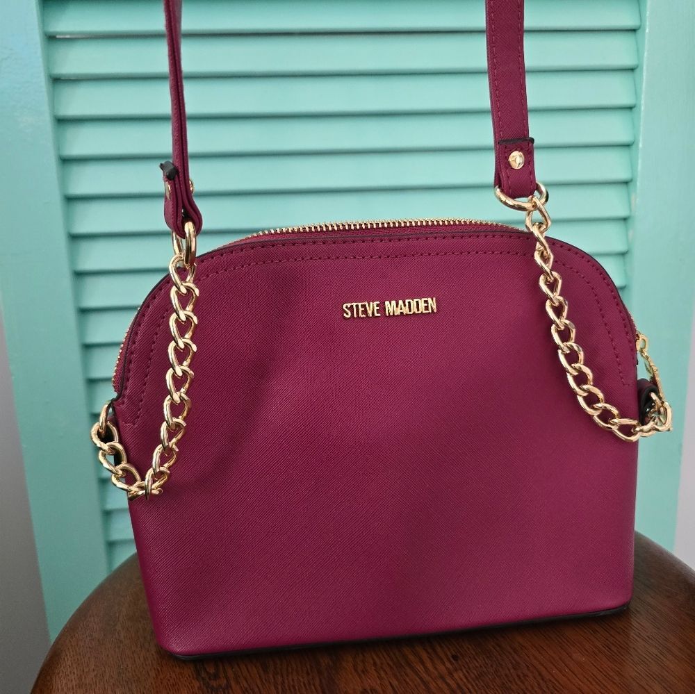 Steve Madden Pink Leather Crossbody Purse w Leather & Gold Chain Strap
